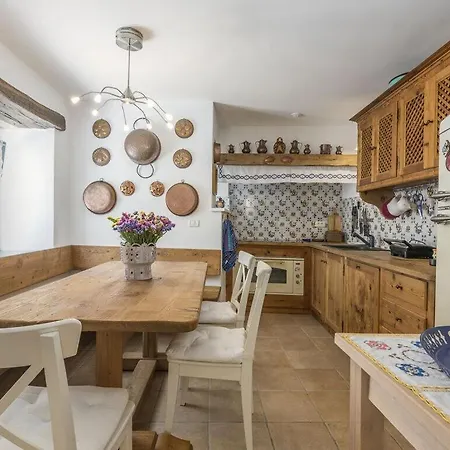 Casa Azzura Comfortable Holiday 度假居 *