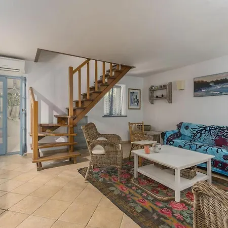 Casa Azzura Comfortable Holiday Hébergement de vacances Novigrad Istria